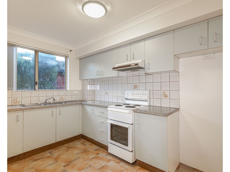 2/120 Railway Street, Granville NSW 2142
