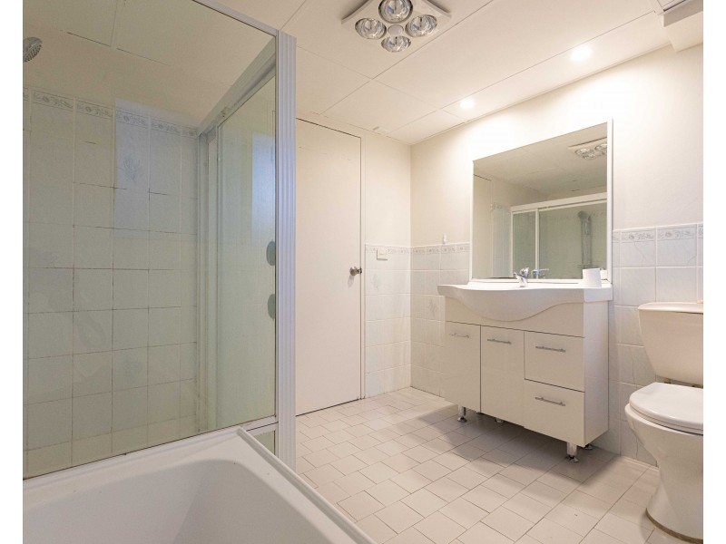 2/120 Railway Street, Granville NSW 2142