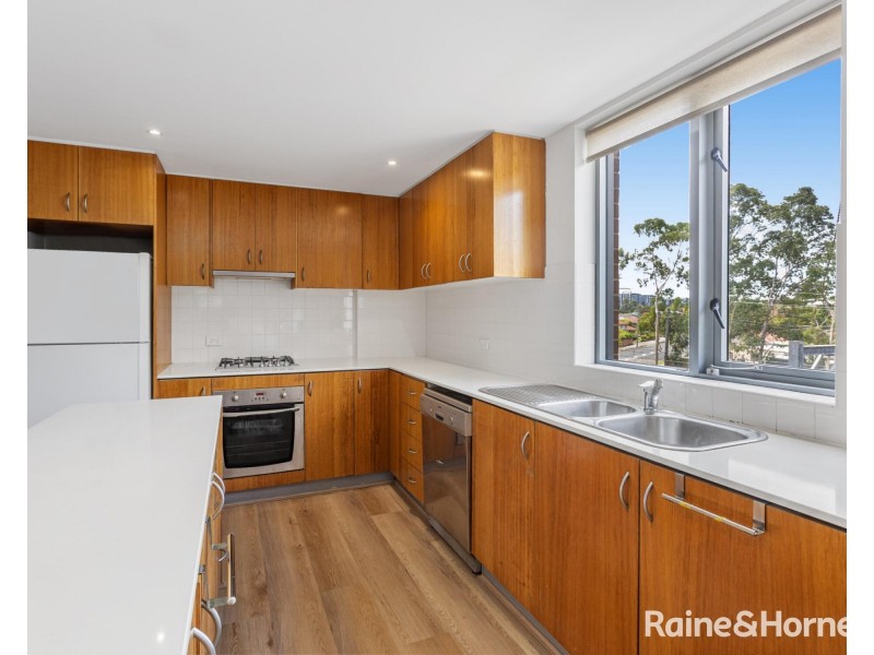 16/4-10 Benedict Court, Holroyd NSW 2142