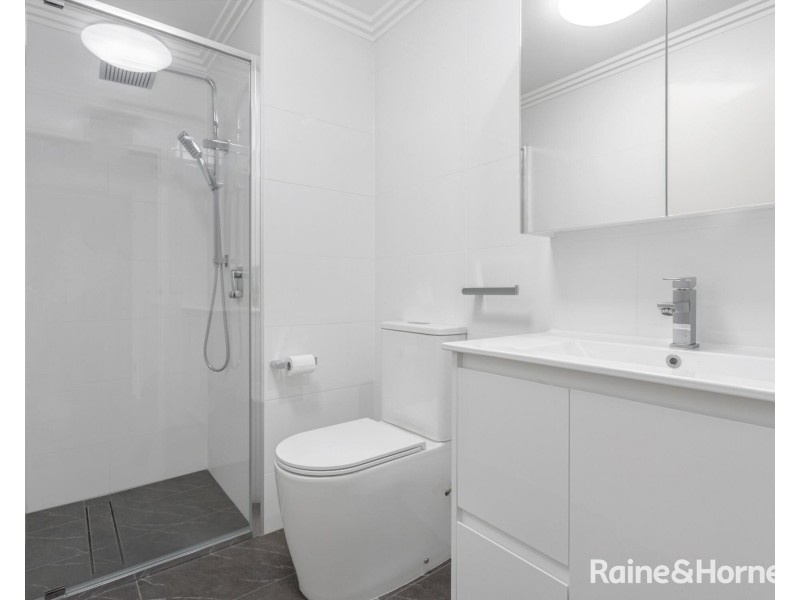 16/4-10 Benedict Court, Holroyd NSW 2142