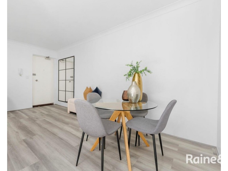 1/18 Crown Street, Granville NSW 2142