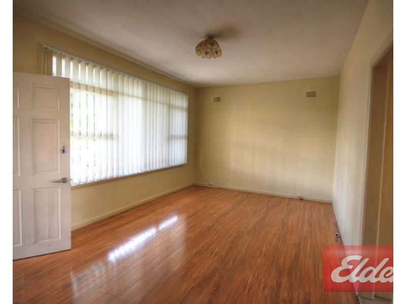 41 Fitzwilliam Road, Toongabbie NSW 2146