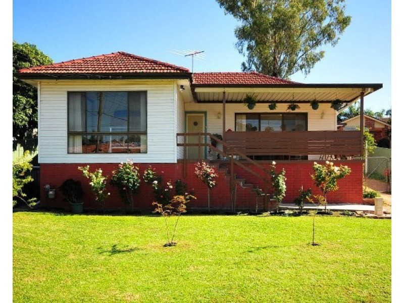 73 Metella Road, Toongabbie NSW 2146