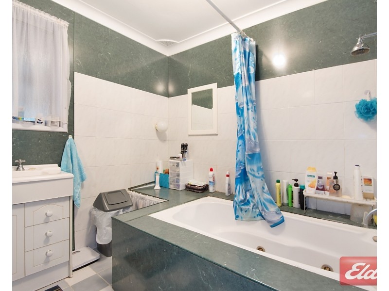 42 Zambesi Road, Seven Hills NSW 2147