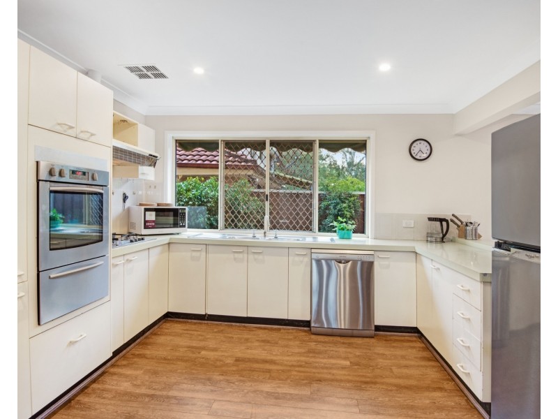 22 Austin Woodbury Place, Toongabbie NSW 2146