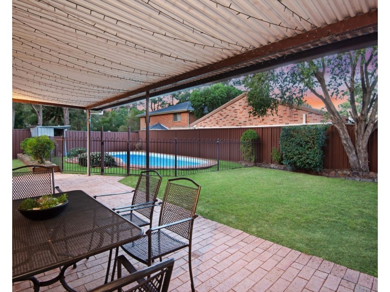 22 Austin Woodbury Place, Toongabbie NSW 2146