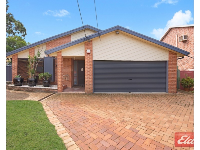 8 Moorgate Street, Toongabbie NSW 2146