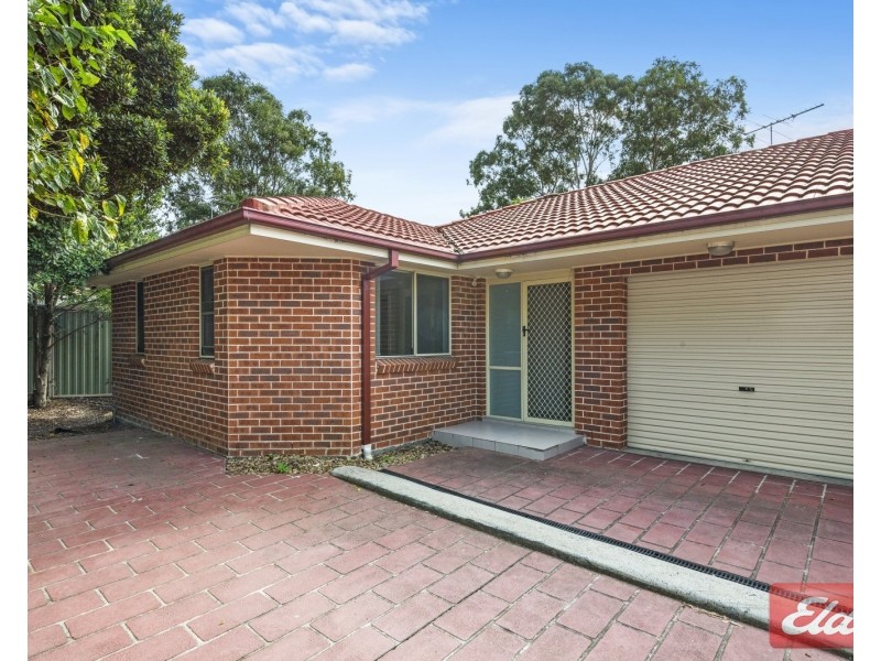 12 Tungarra Road, Girraween NSW 2145