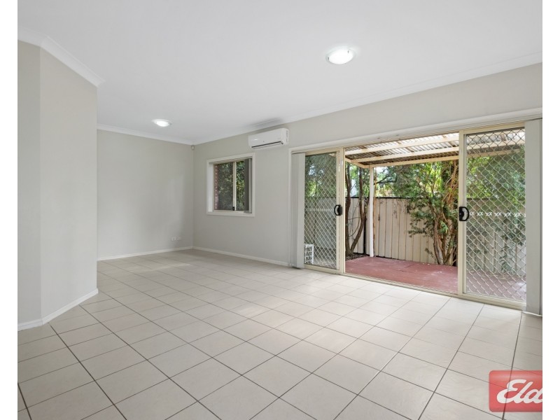 12 Tungarra Road, Girraween NSW 2145