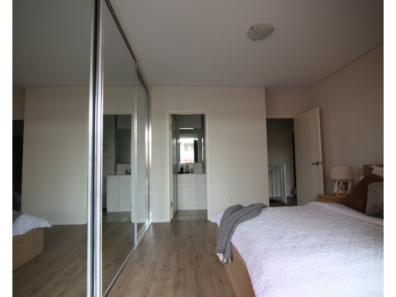 15/4-6 Castlereagh Street, Liverpool NSW 2170