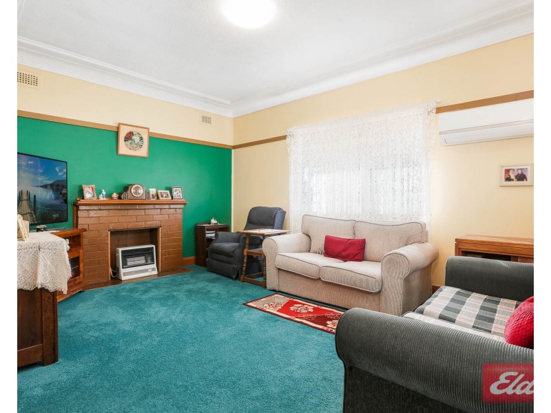 6 Collins Street, Pendle Hill NSW 2145