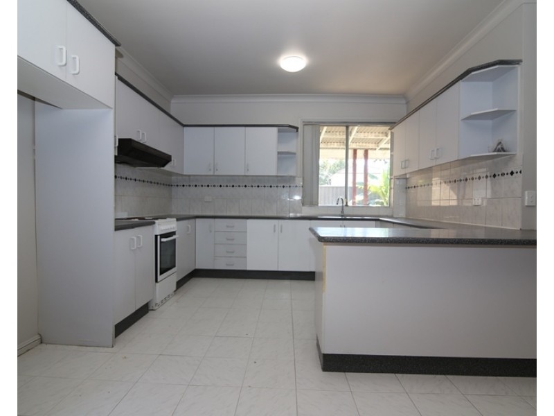 25 Toongabbie Road, Toongabbie NSW 2146