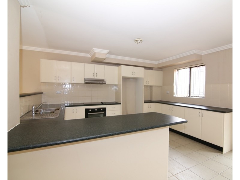 4/152-154 Metella Road, Toongabbie NSW 2146