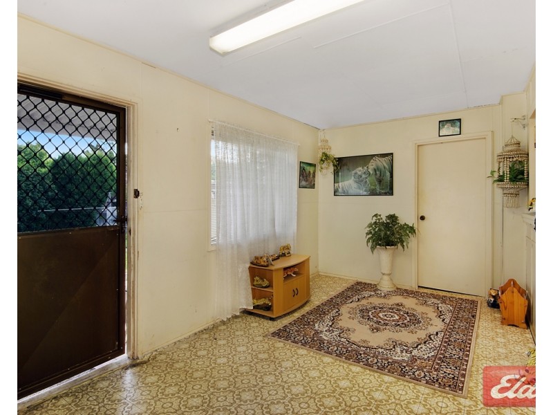 12 Macklin Street, Pendle Hill NSW 2145