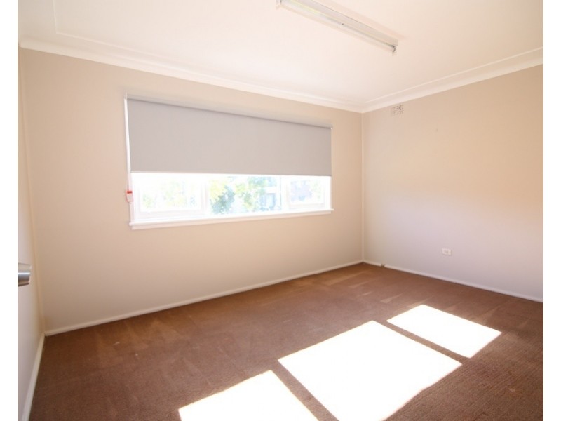 30 Valeria Street, Toongabbie NSW 2146