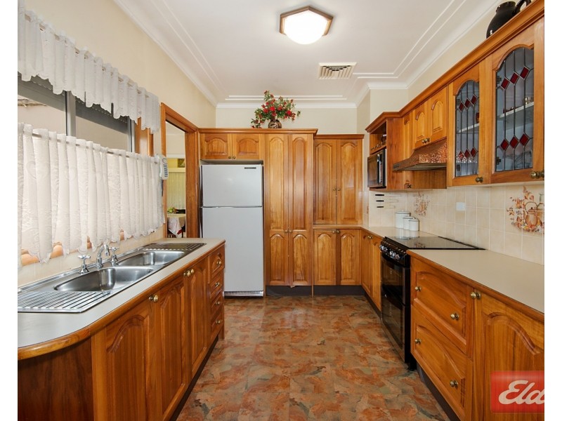 63 Bungaree Road, Toongabbie NSW 2146