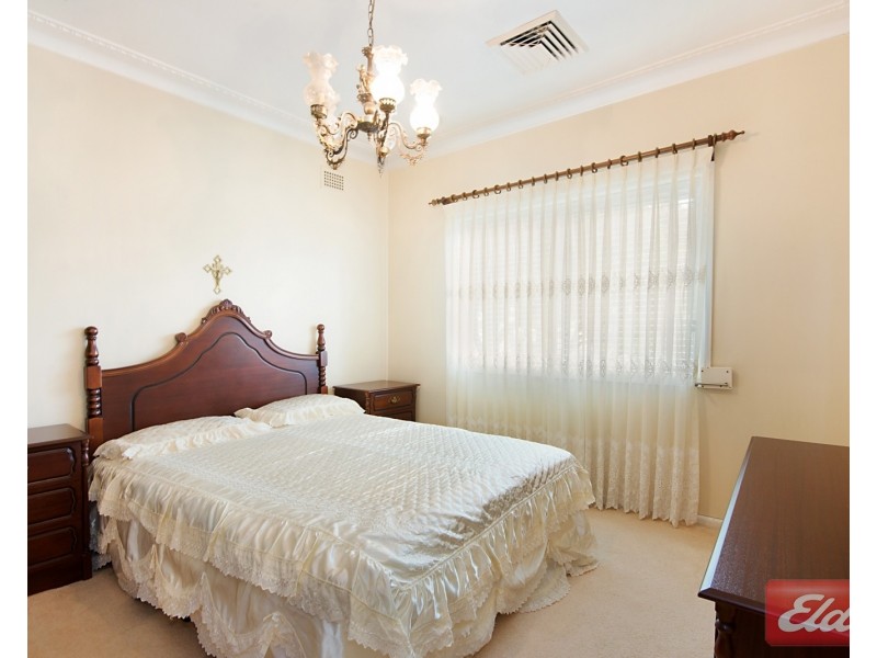 63 Bungaree Road, Toongabbie NSW 2146