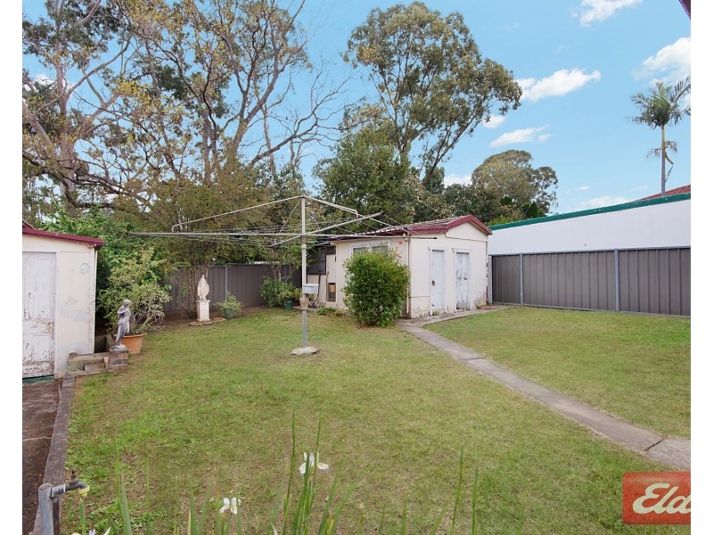 63 Bungaree Road, Toongabbie NSW 2146