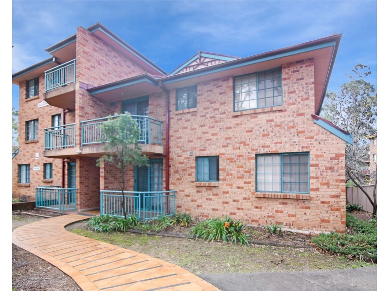 3/249 Dunmore Street, Pendle Hill NSW 2145