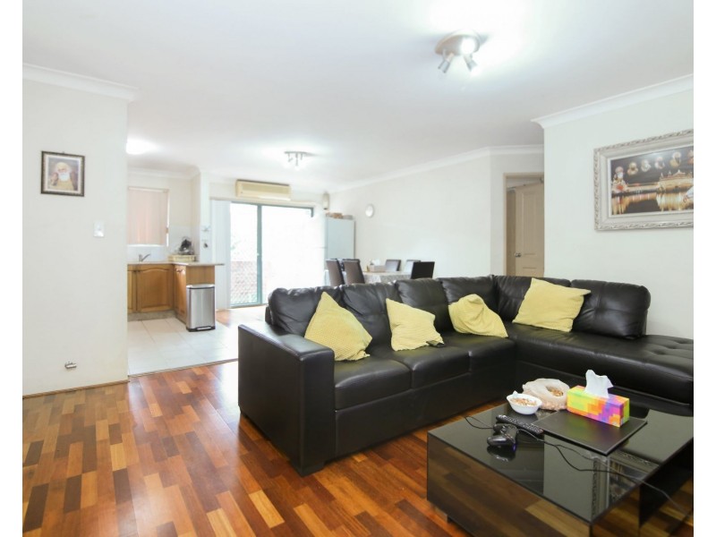 3/249 Dunmore Street, Pendle Hill NSW 2145