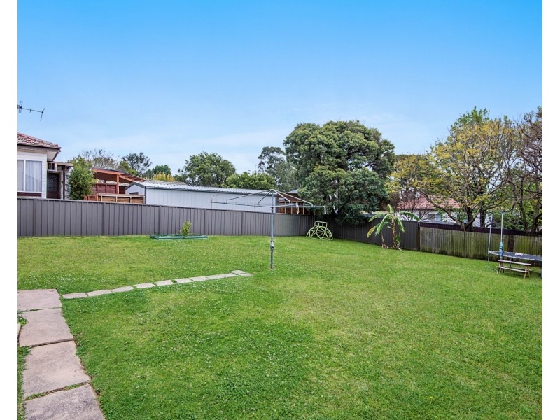 78 Lavinia Street, Toongabbie NSW 2146
