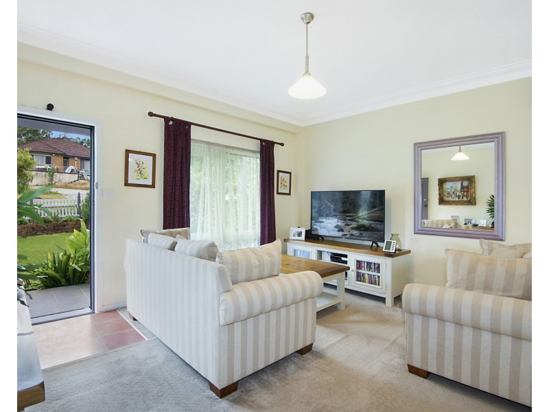 26 Bogalara Road, Old Toongabbie NSW 2146