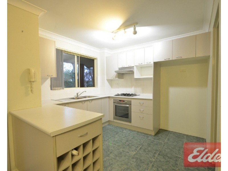 20/221-223 Dunmore Street, Pendle Hill NSW 2145