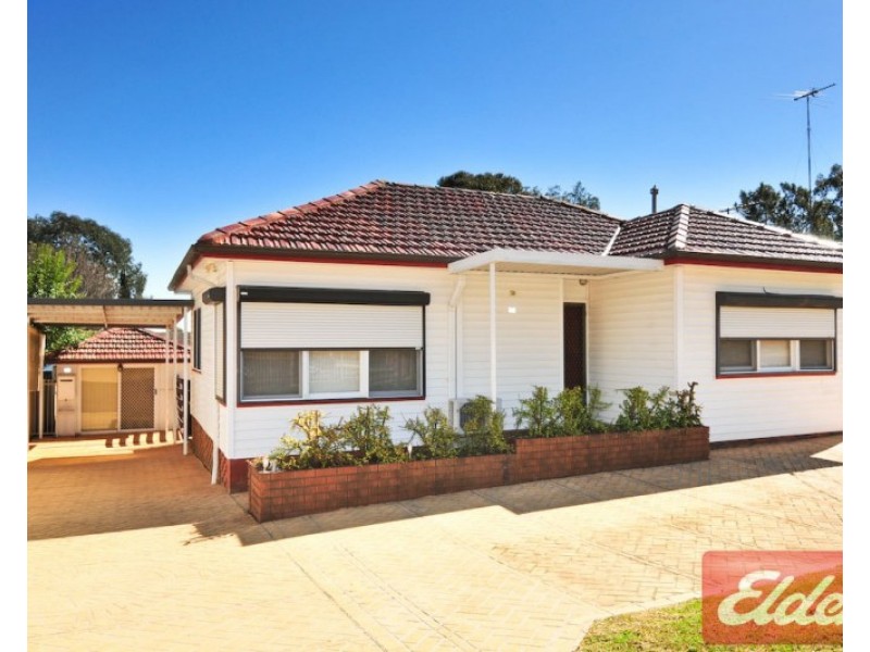 39 Scott Street, Toongabbie NSW 2146