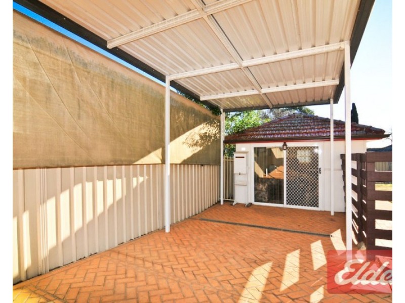 39 Scott Street, Toongabbie NSW 2146