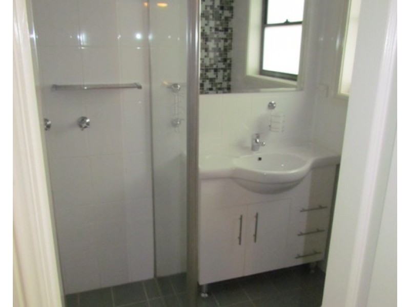 13/14-18 Valeria Street, Toongabbie NSW 2146