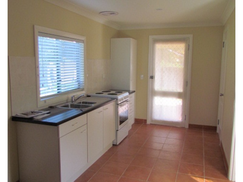 4A Macklin Street, Pendle Hill NSW 2145