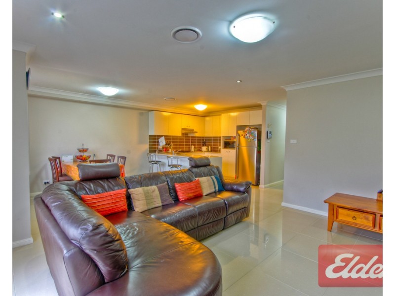 12 Daley Street, Pendle Hill NSW 2145