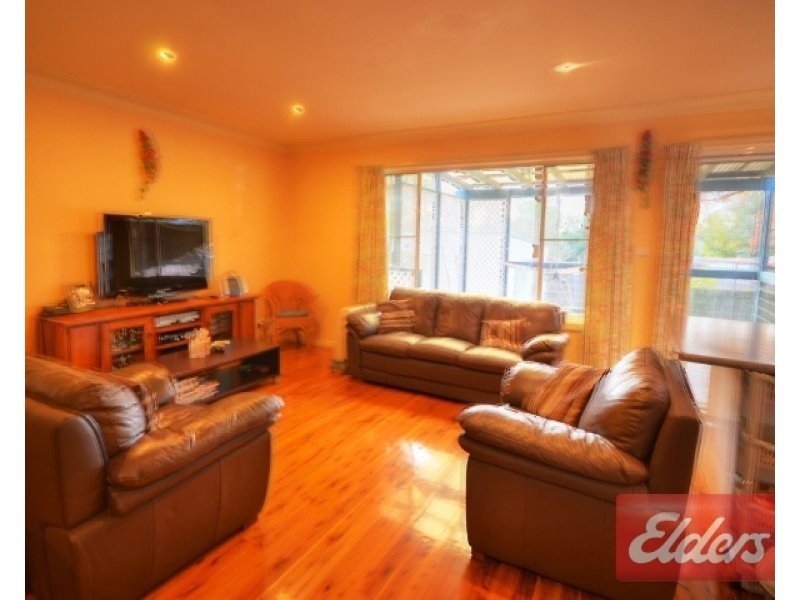 73 Bulli Road, Toongabbie NSW 2146