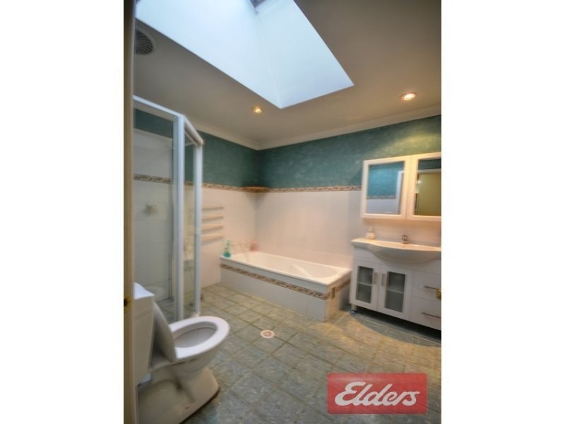 73 Bulli Road, Toongabbie NSW 2146