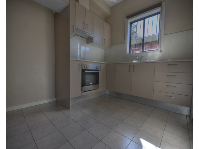 4/109-111 Pendle Way, Pendle Hill NSW 2145