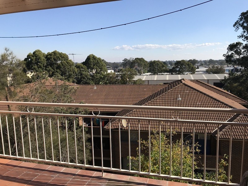 25-27 Fourth Ave, Blacktown NSW 2148