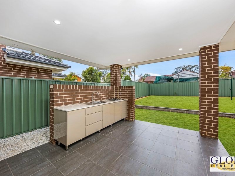 11 Mifsud St, Girraween NSW 2145