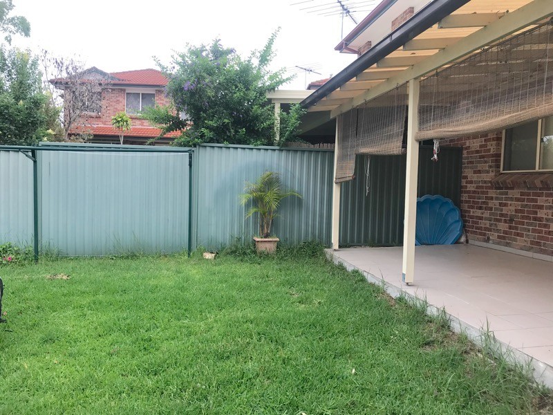 4 Obi Lane, Toongabbie NSW 2146