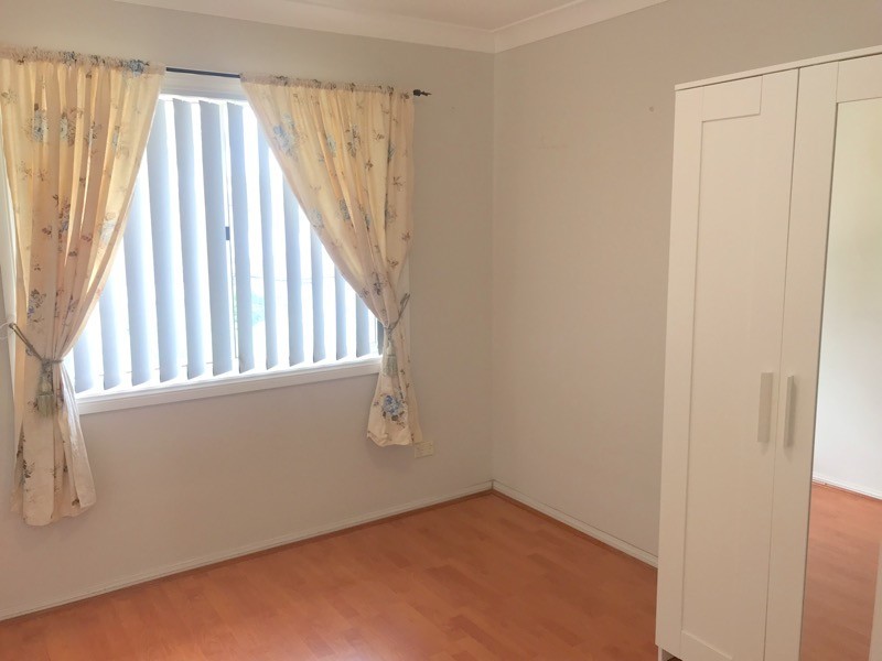 4 Obi Lane, Toongabbie NSW 2146