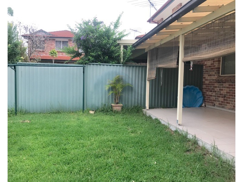 8/4  Obi Lane, Toongabbie NSW 2146