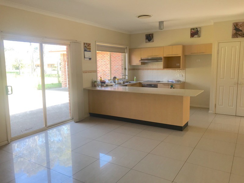 180 Ninth Ave, Austral NSW 2179