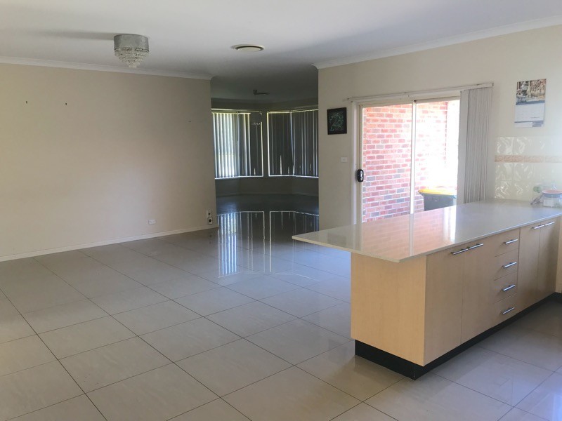 180 Ninth Ave, Austral NSW 2179