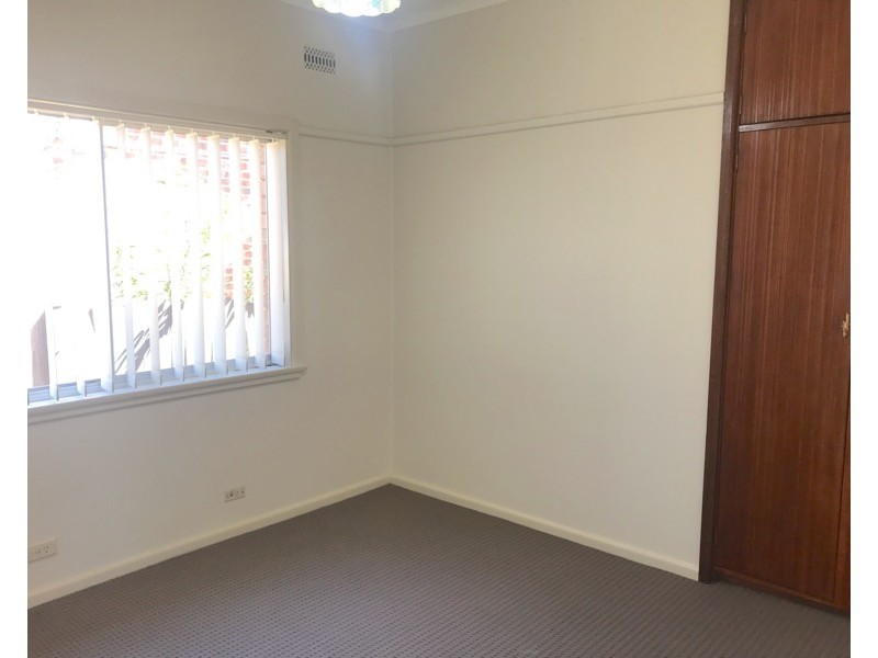 4 Sturdee St, Wentworthville NSW 2145