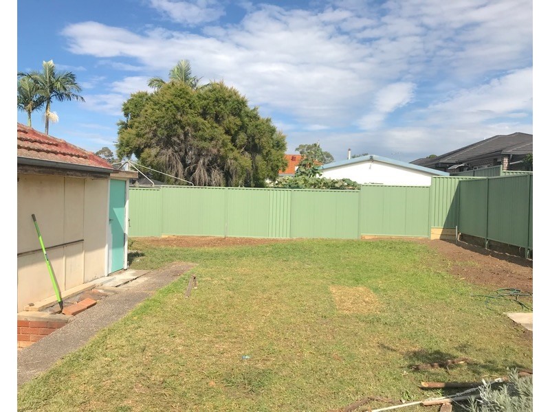 4 Sturdee St, Wentworthville NSW 2145