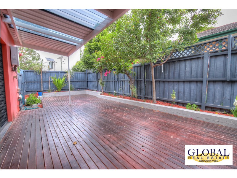 28 Girraween Rd, Girraween NSW 2145