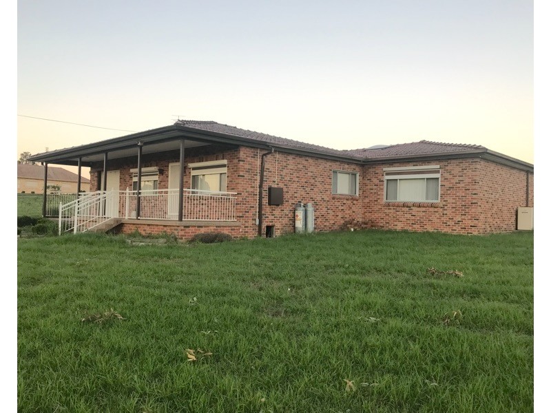 32 Dickson Rd, Leppington NSW 2179