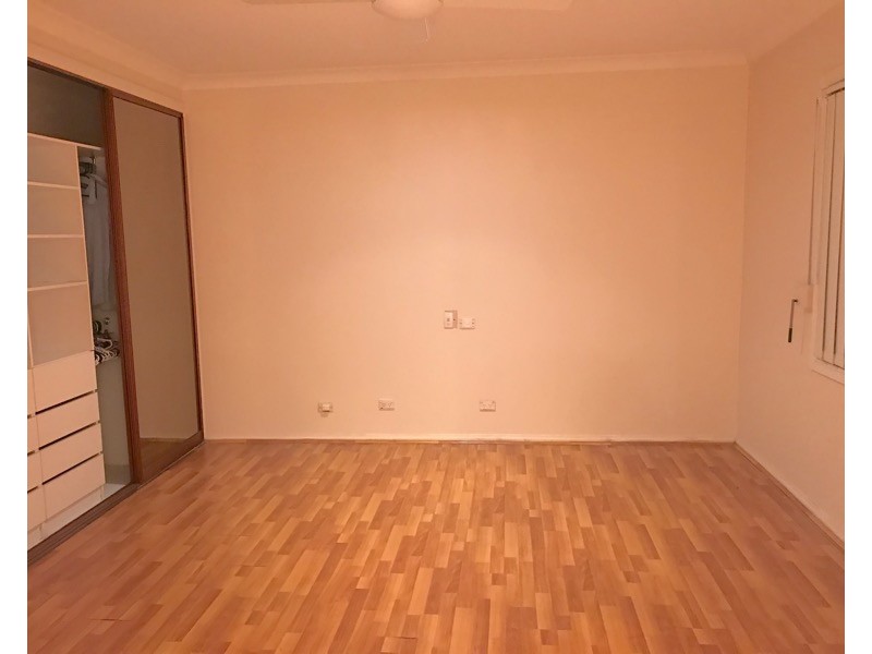 32 Dickson Rd, Leppington NSW 2179