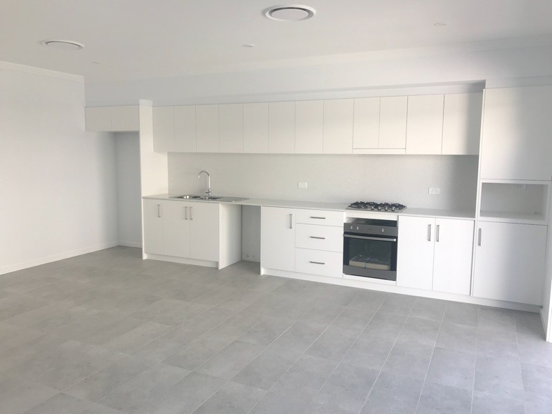 207 Targo Rd, Girraween NSW 2145