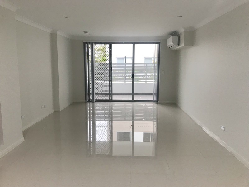 8 Oregano Glade, Rooty Hill NSW 2766