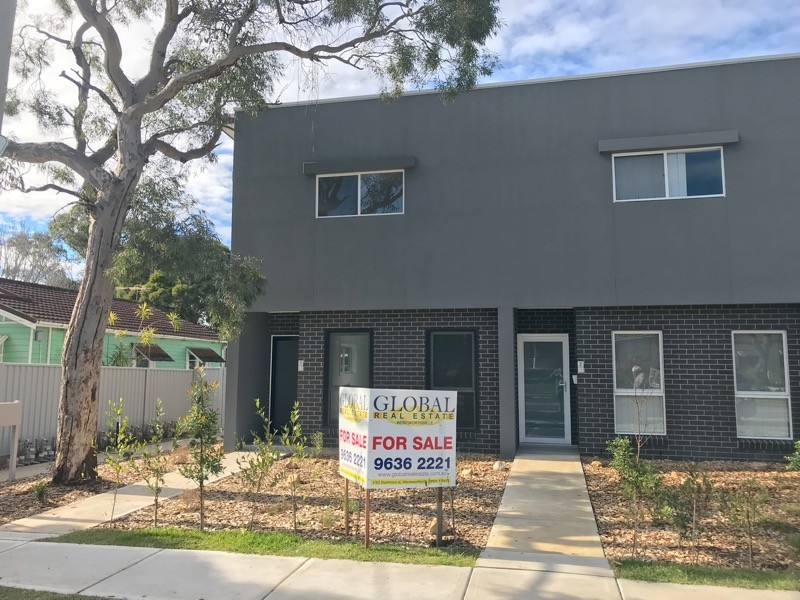 207 Targo Rd, Girraween NSW 2145